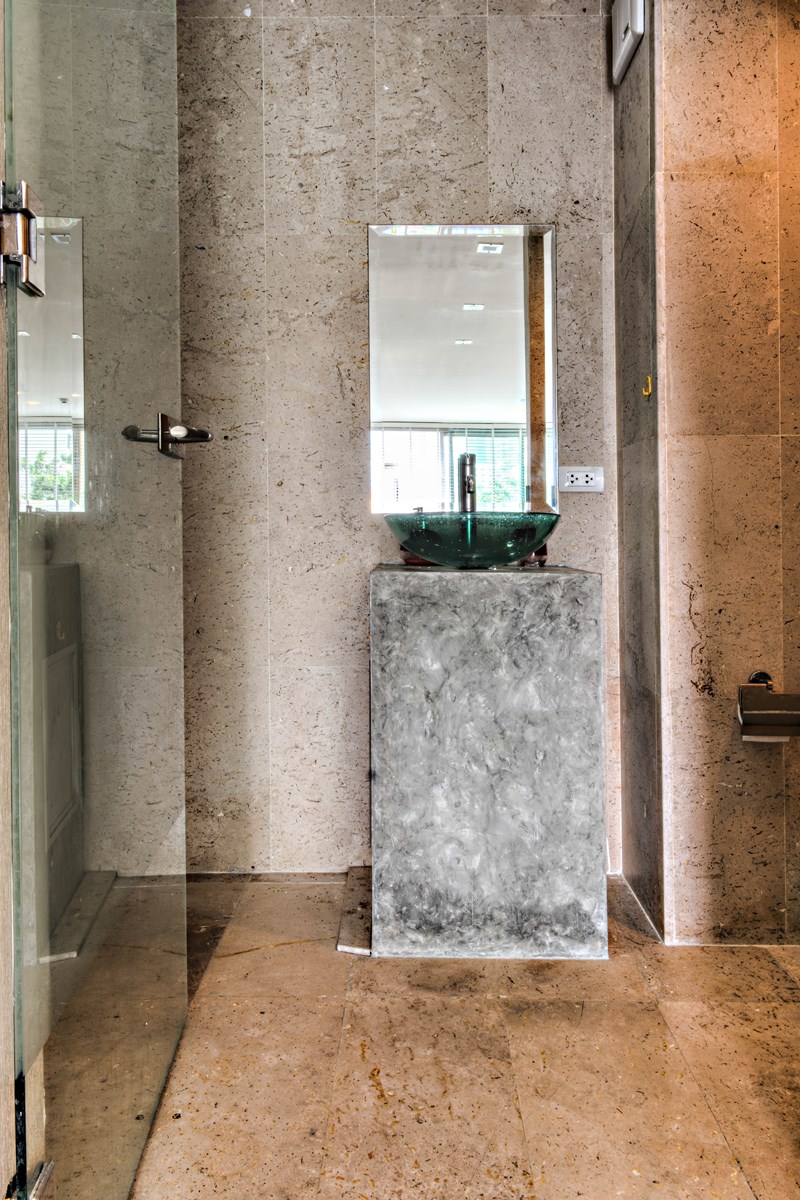 Bathroom Bathroom