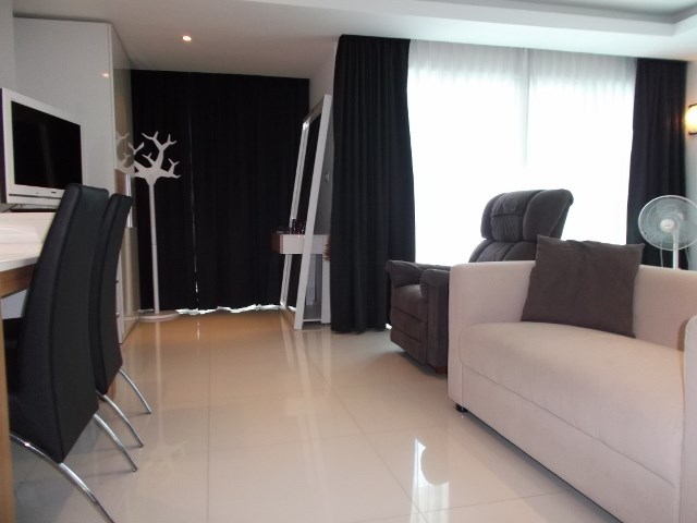 avenue-residence-studio-for-rent-b avenue-residence-studio-for-rent-b