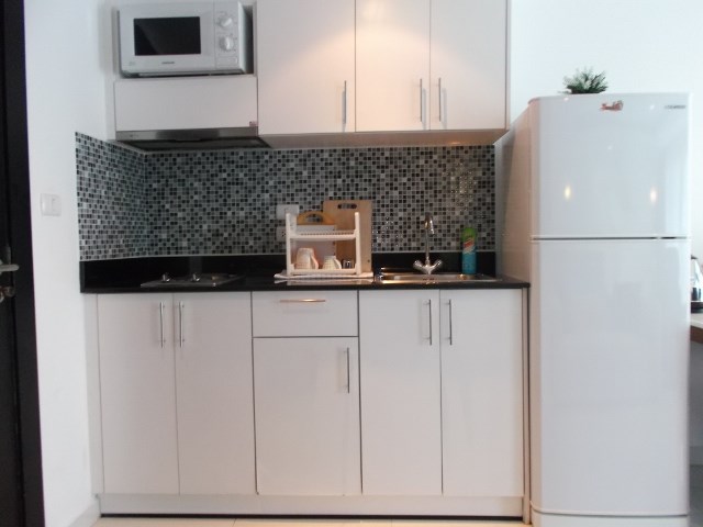 avenue-residence-studio-for-rent-d avenue-residence-studio-for-rent-d